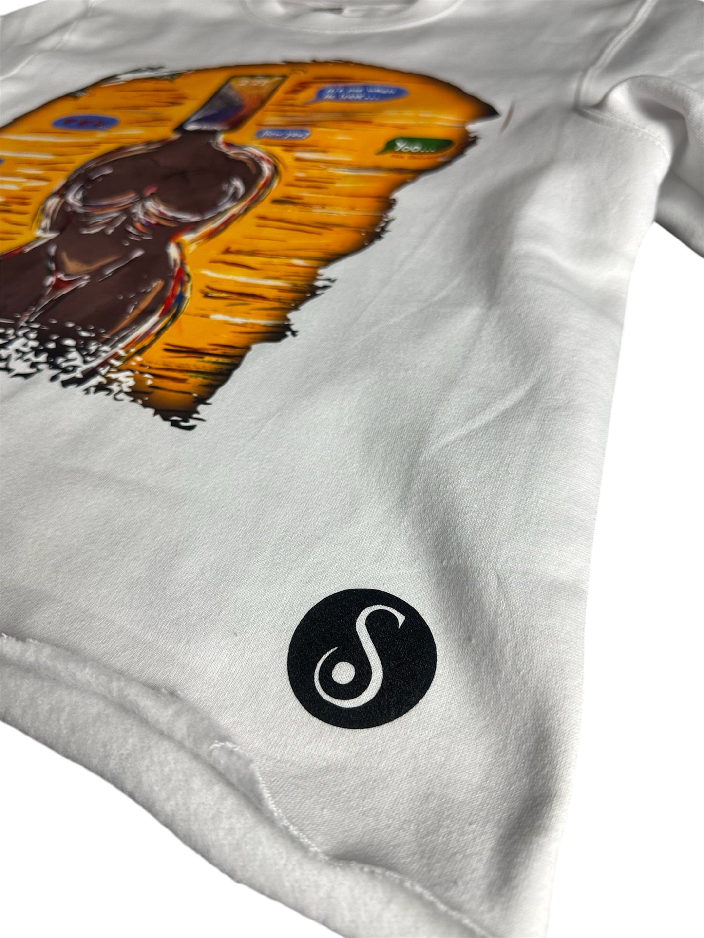 "She Gone" Box crop T-shirt
